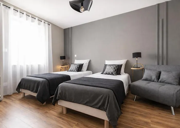 Apartman Nungesser, Gare
