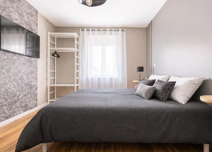 Apartman Nungesser, Gare *